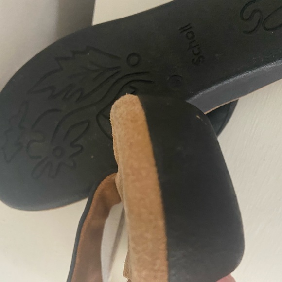 Dr Scholl Flip Flops - Picture 7 of 7